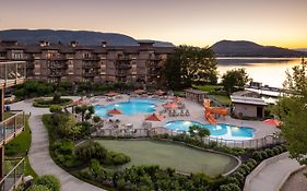 The Cove Lakeside Resort